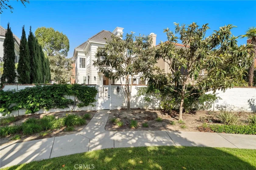 50 Belcourt photo 58