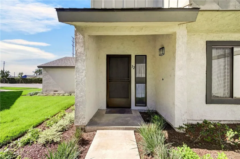 1455 W Cerritos Avenue #32 photo 2