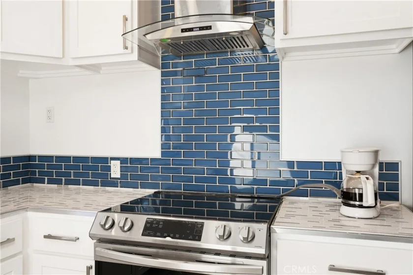 527 Cedar Avenue #2E photo 4