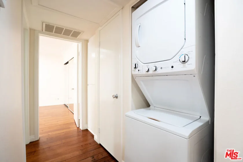 433 S Manhattan Place #108 photo 15