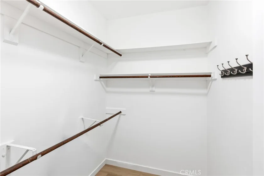 4455 Hazeltine Avenue #208 photo 24