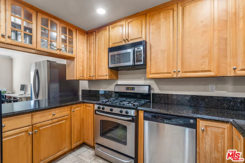 528 N Westmoreland Avenue #5 photo 3