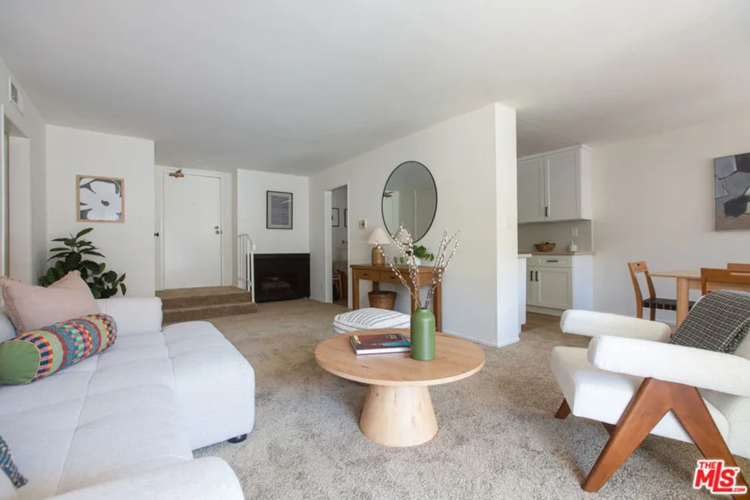 277 Pleasant Street #202 photo 3