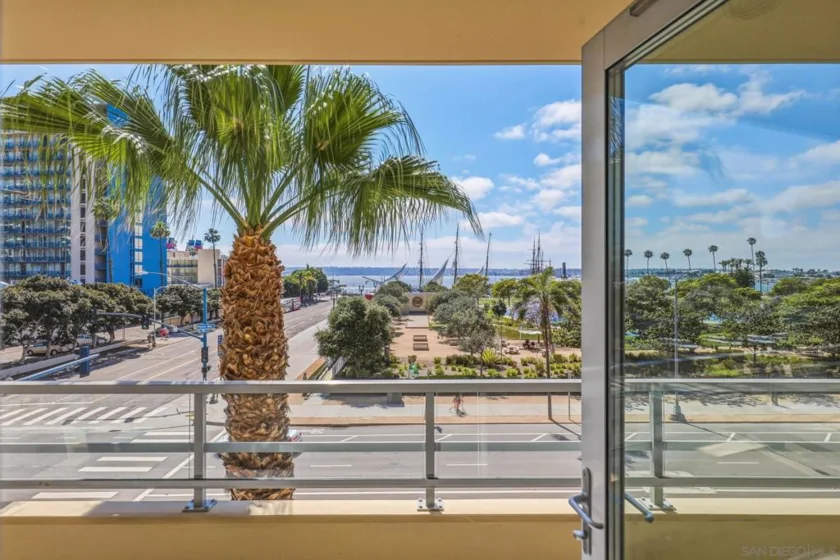 1431 Pacific Highway #411 photo 37