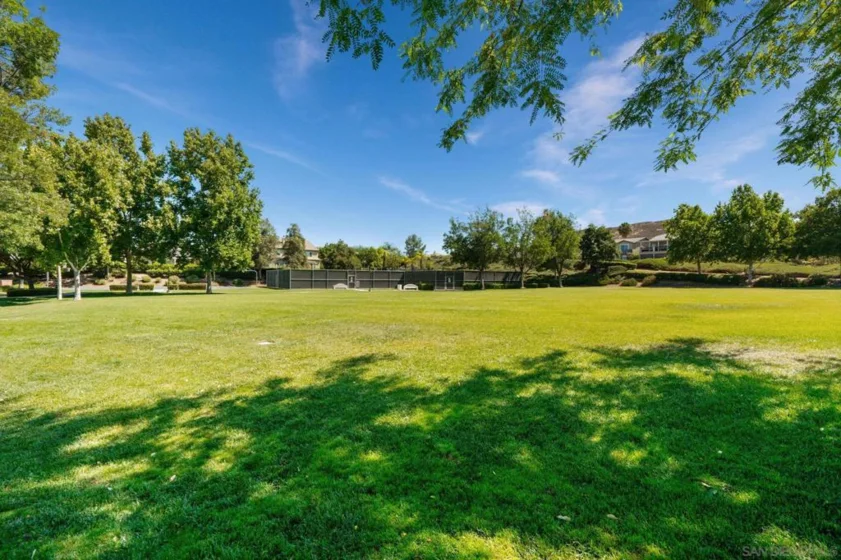 30856 E Green photo 58