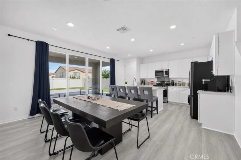 34185 Chenille Street photo 2