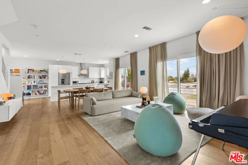 11724 Culver Boulevard #10 photo 52