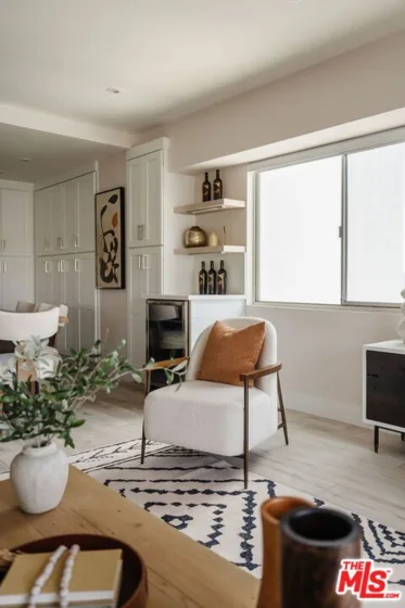 1155 N La Cienega #1205 photo 5