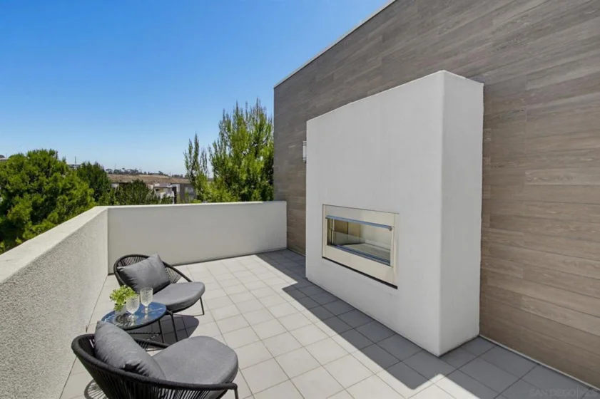 8442 Distinctive Drive photo 37