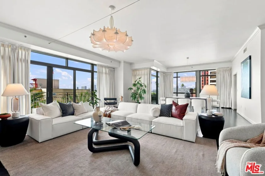 10800 Wilshire Boulevard #403 photo 10