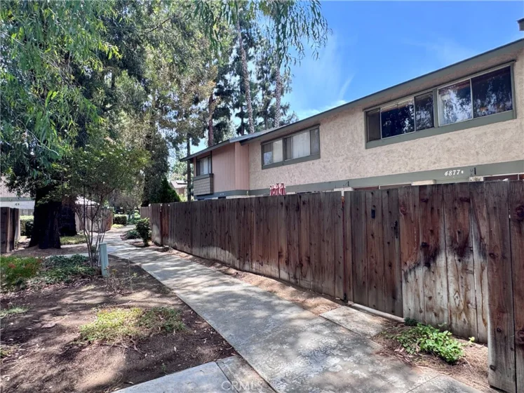 4877 Jackson Street #B photo 2