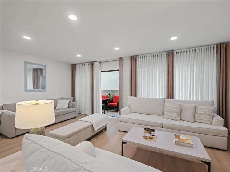 4700 Natick #204 photo 14