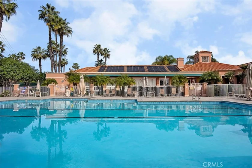 21724 San Leandro photo 23