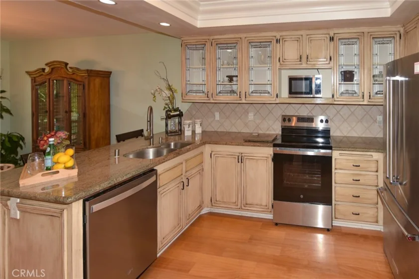 4732 Amberwood Court photo 6