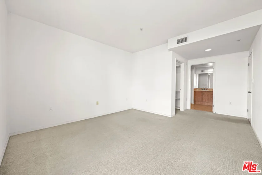 267 S San Pedro Street #508 photo 21
