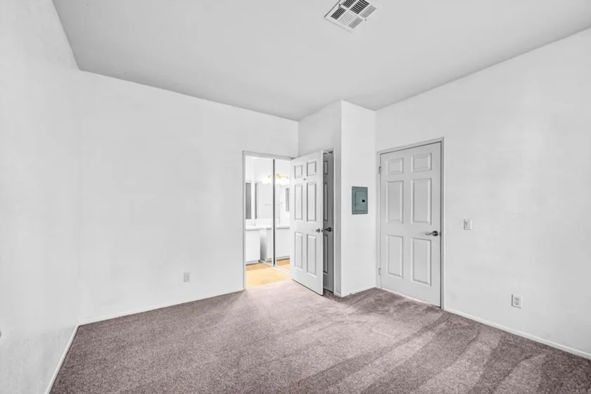 10915 Sabre Hill Drive #364 photo 9