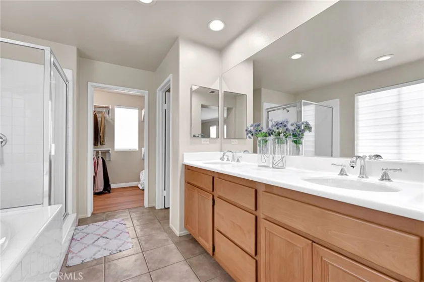 4244 Windspring photo 28