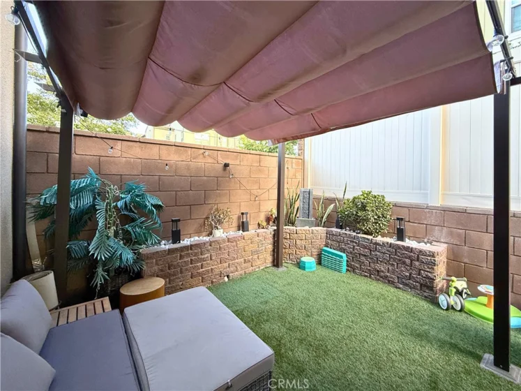 4172 Horvath #102 photo 15