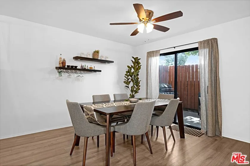 620 W Hyde Park Boulevard #117 photo 2