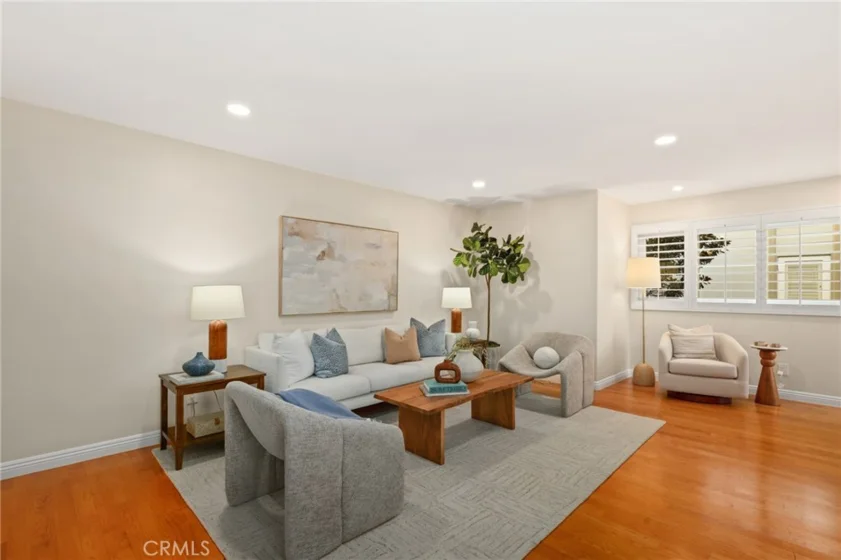 6011 Shadowbrook photo 11
