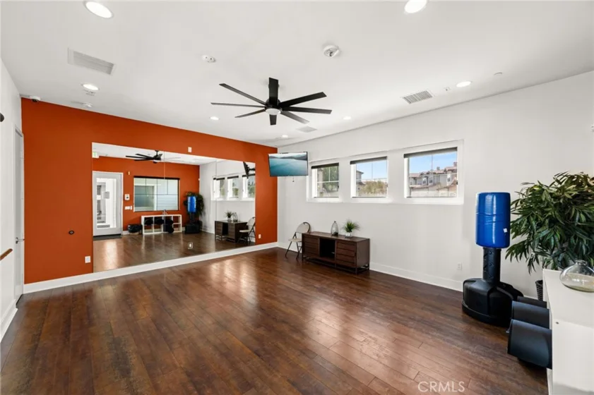 18627 Clubhouse Drive photo 39