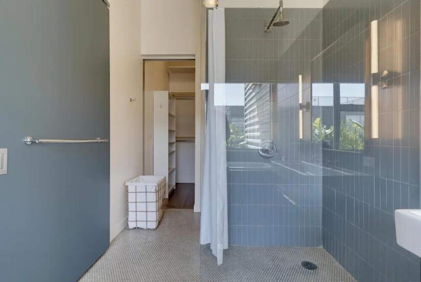 4080 Glencoe Avenue #408 photo 46