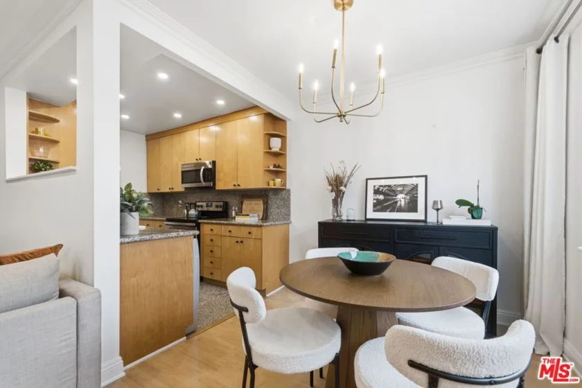 11718 Darlington Avenue #7 photo 9