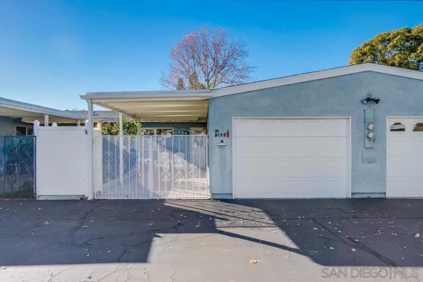 3684 Bartlett Avenue photo 1