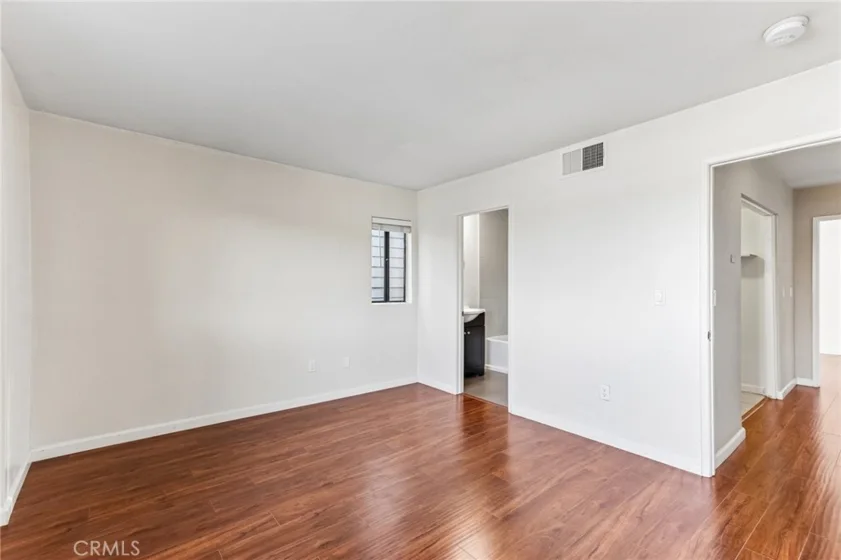 15113 Saticoy Street #25 photo 16