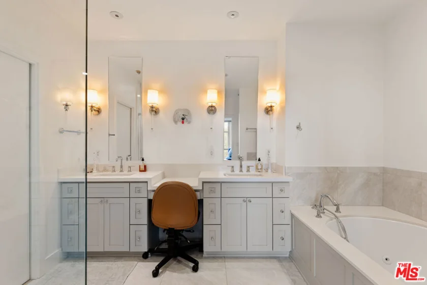 10580 Wilshire Boulevard #5SW photo 9