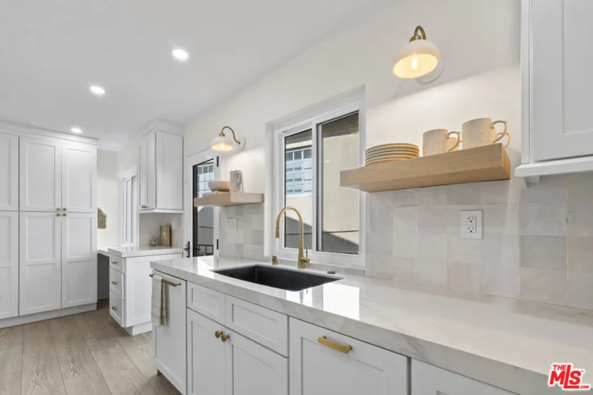 10720 Ohio Avenue #21 photo 13