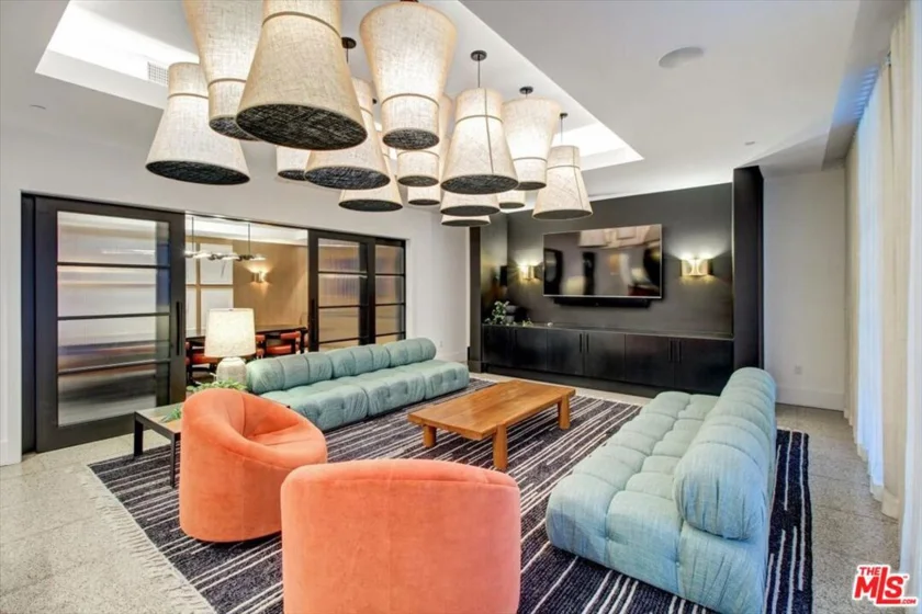 10777 Wilshire Boulevard #209 photo 39