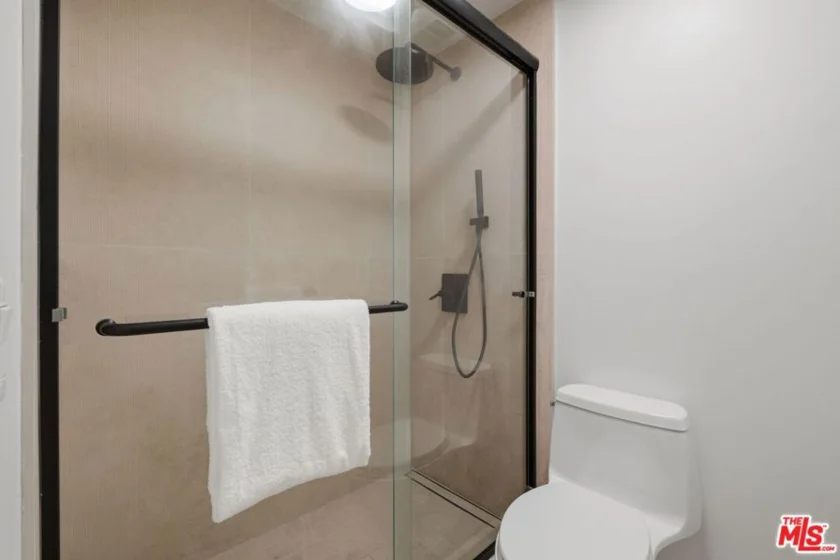 1131 Alta Loma Road #115 photo 16
