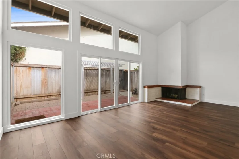 1404 N Tustin #P-3 photo 3