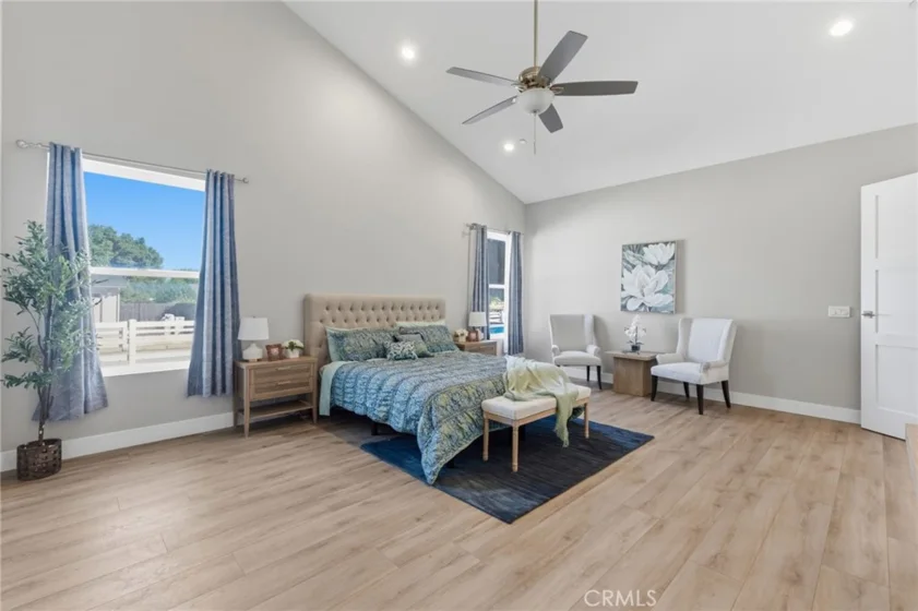 24940 Hayes photo 15