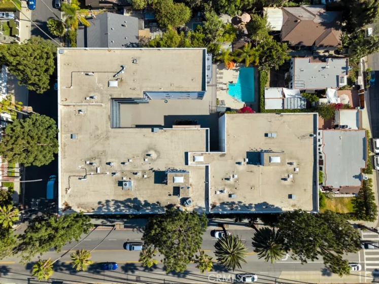 7560 Hollywood Boulevard #110 photo 38