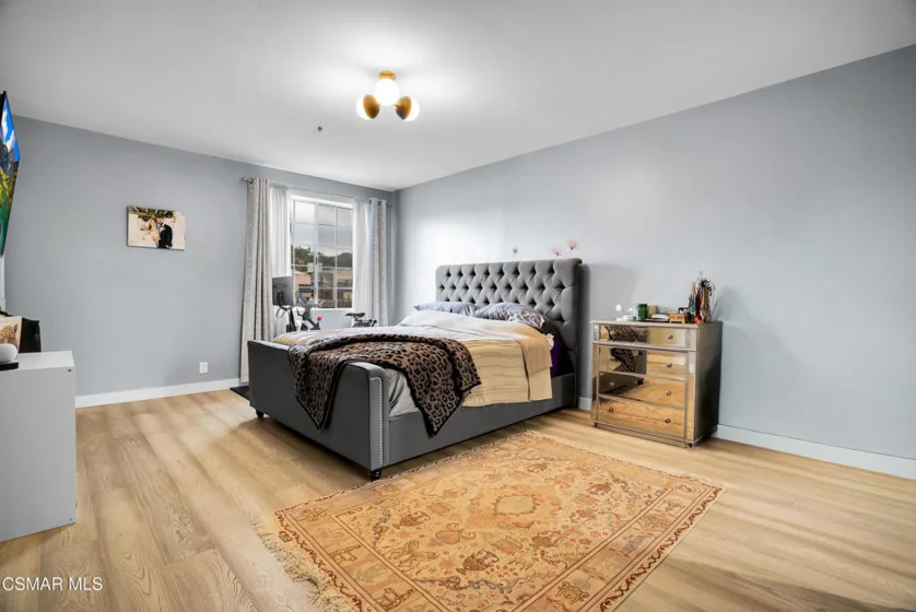 4348 Mammoth Avenue #203 photo 28