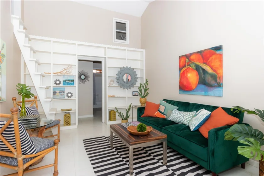 4032 Centre Street #5E photo 1