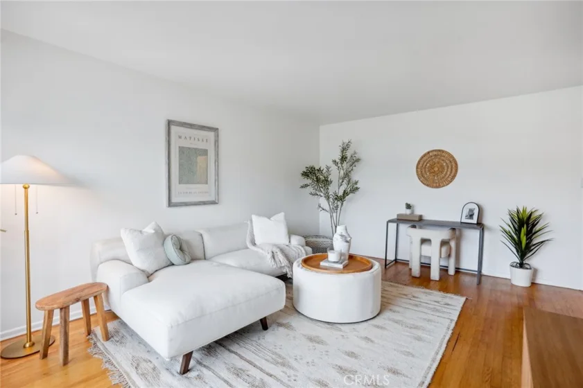 2041 Euclid Street #12 photo 1