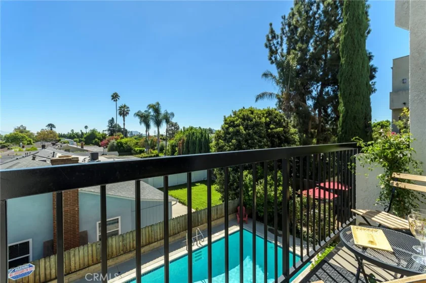 4660 Coldwater Canyon Avenue #20 photo 35