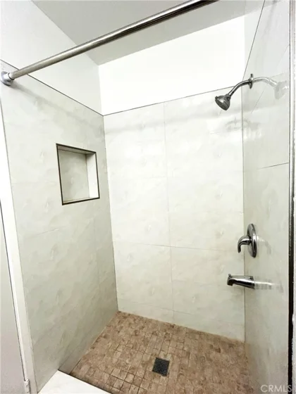 1326 Wheaton photo 11