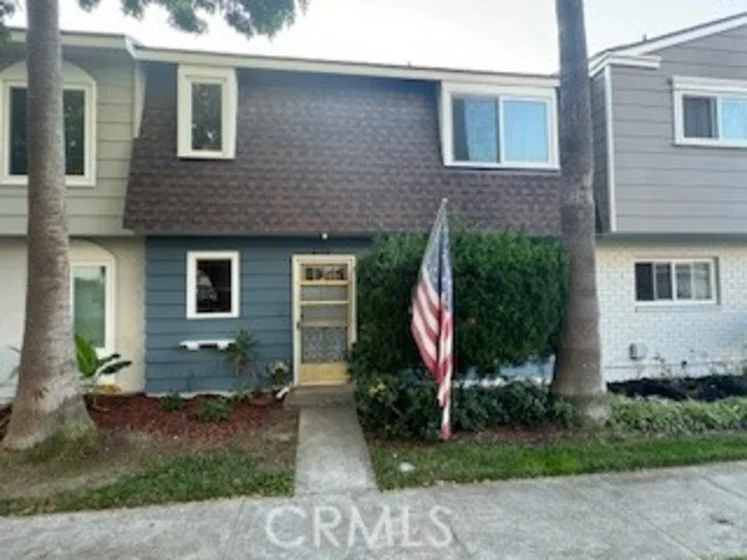 21152 Chesterbrook Lane photo 1