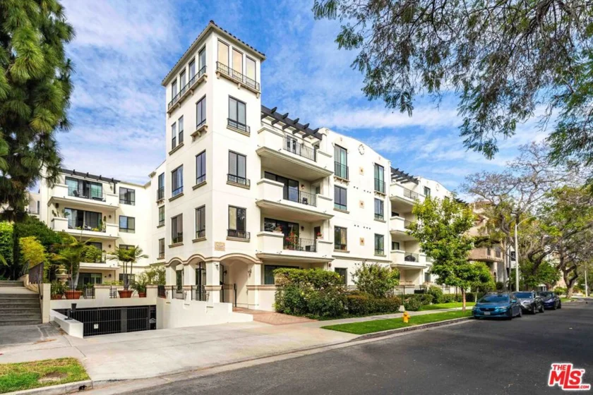 1530 Camden Avenue #305 photo 1