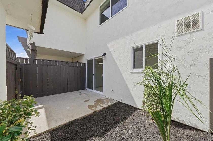 105 Calla Avenue photo 30