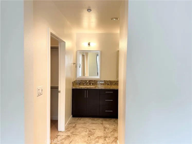 21 Gramercy #416 photo 15