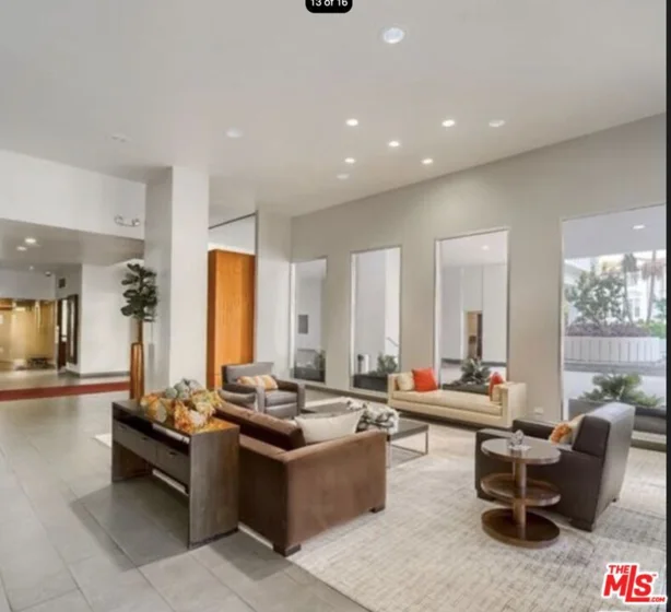 10501 Wilshire Boulevard #2206 photo 21