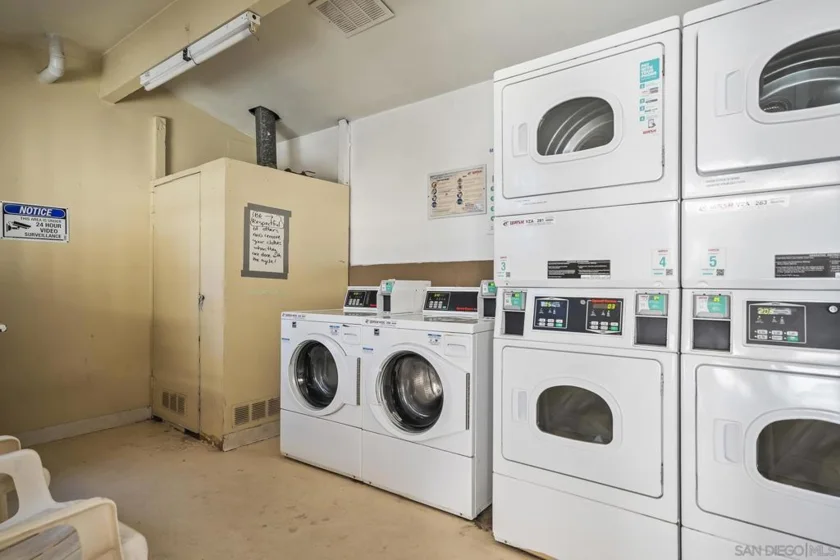 513 Shady Lane #B photo 36