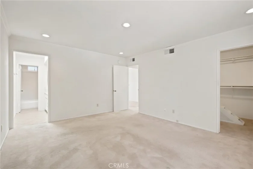 11786 Moorpark Street #F photo 6