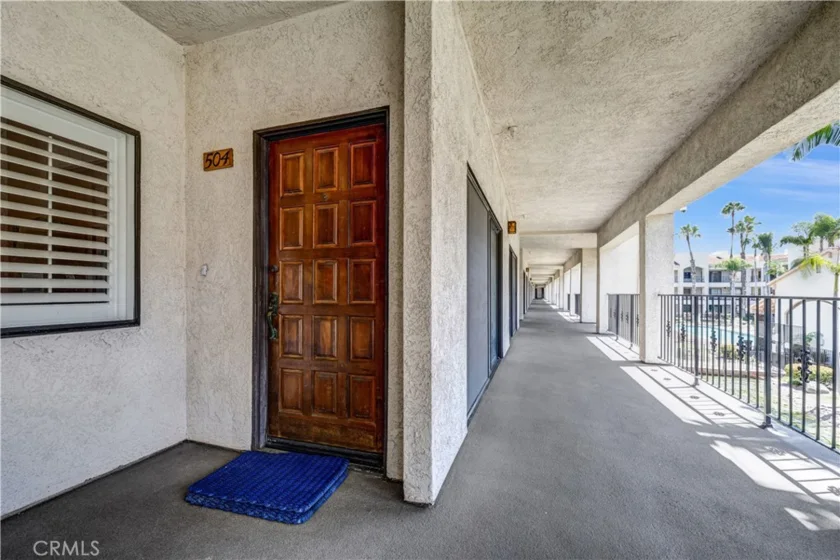 11630 Warner #504 photo 2