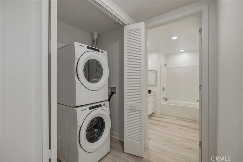 4505 Rivington photo 30
